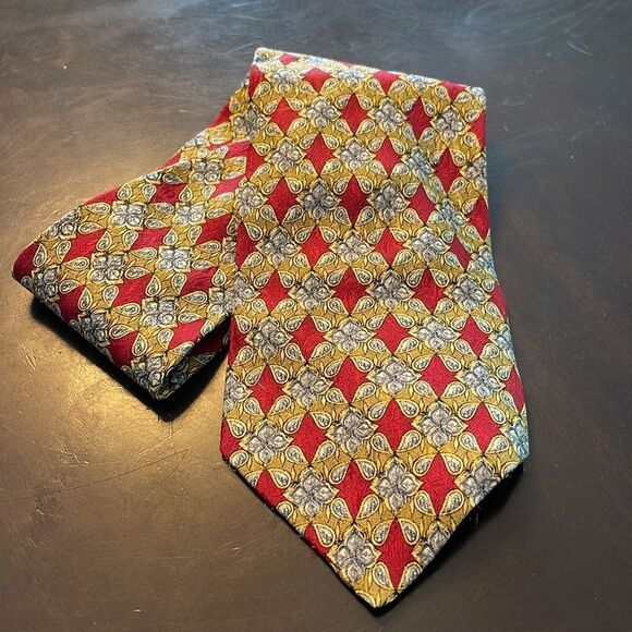 Valentino Cravatte Tie. 100% Silk. Made in Italy. Beautiful. - Picture 3 of 5